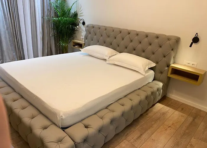 Solemar 2 * فلورا